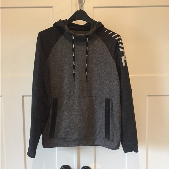 American Eagle Outfitters Other - Men’s American Eagle Flex Small sweatshirt
